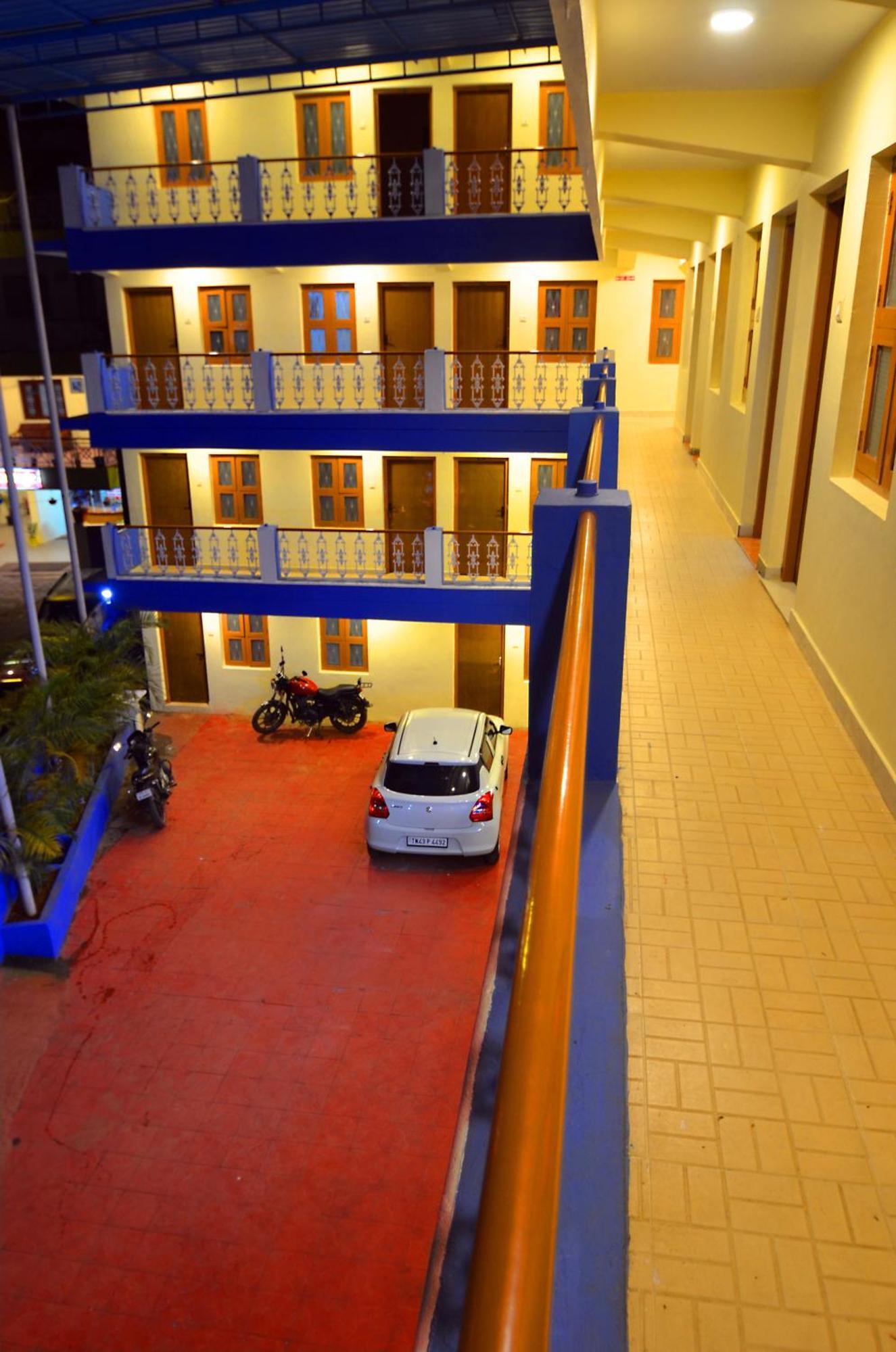 Estay Sk Residency 우티 외부 사진