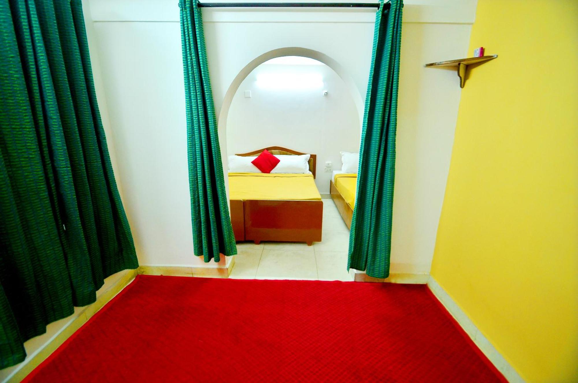 Estay Sk Residency 우티 외부 사진